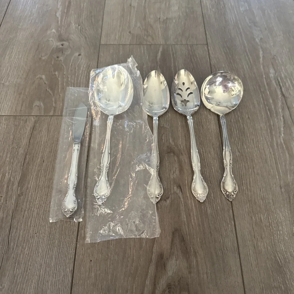 Oneida Community AFFECTION Silverplate 5 Piece‎ Serving Set NEW